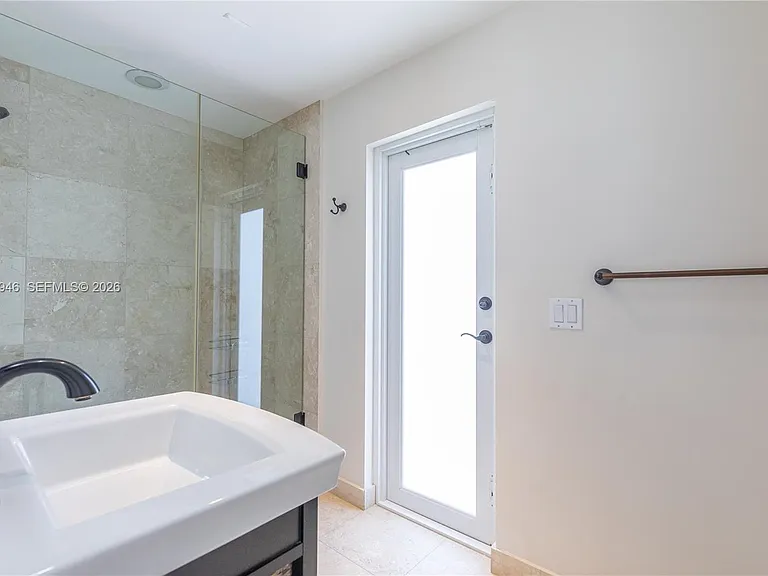 13303 SW 58th Ave — Photo 17