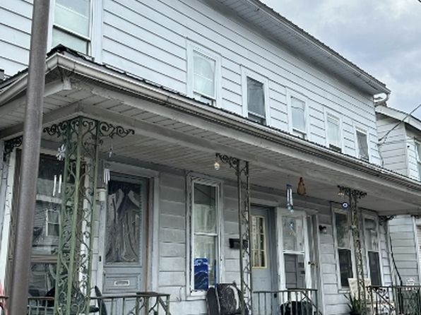 564 Main St #1