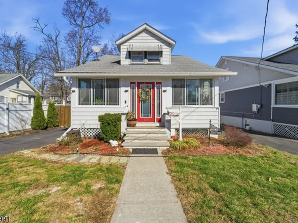 209 Floral St, Roselle Boro, NJ 07203