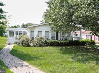 23 Chestnut Ct E, Harleysville, PA 19438