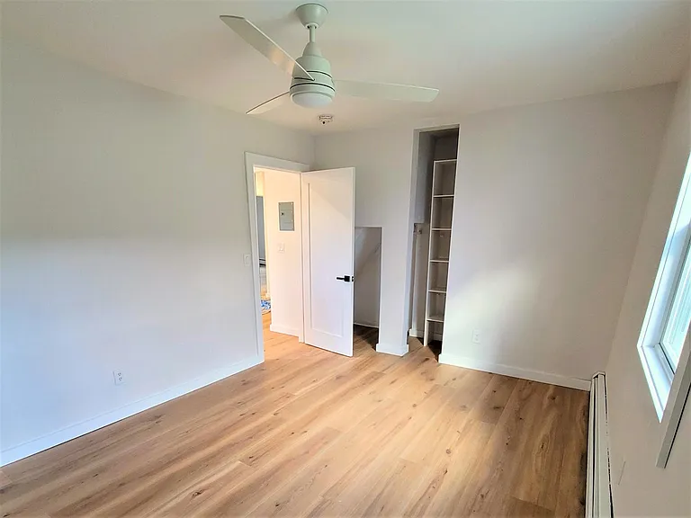 Room #2, 10'x16'