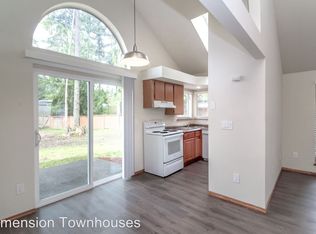 13008 Military Rd E #B, Puyallup, WA 98374