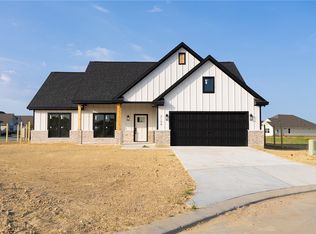 2104 Joppi Ct, Bryan, TX 77807