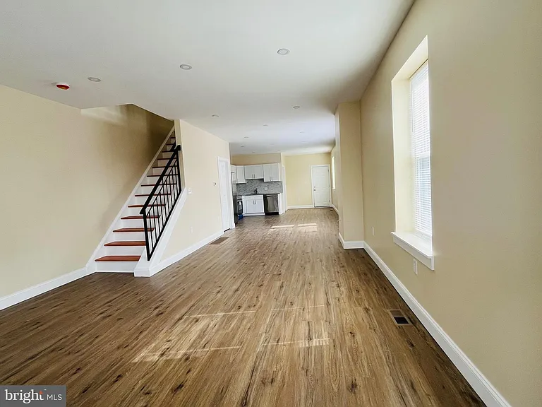 633 S 57th St — Photo 12