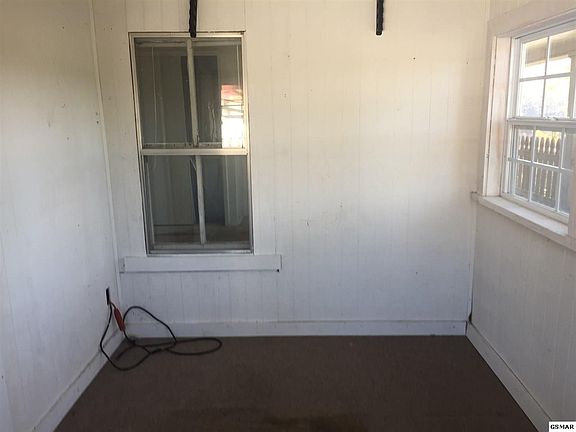 3rd image of 2519 Maples Branch Rd
