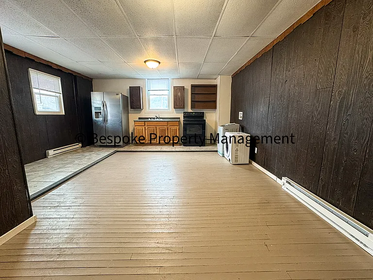 158 Main St #1 — Photo 3