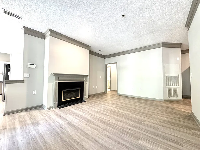 Brookberry Park Apartments — Photo 11
