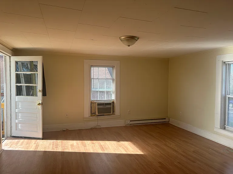 407 Moir St #5 — Photo 14