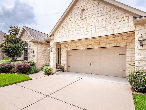 5th image of 20015 Hill Grove Ct