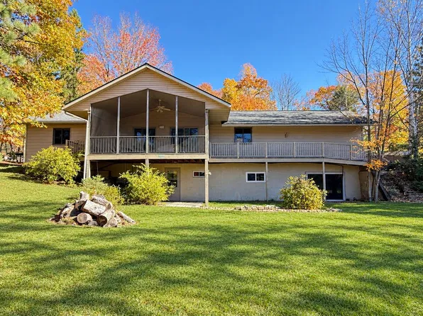 9832 Bolger Lake Rd, Minocqua, WI 54548