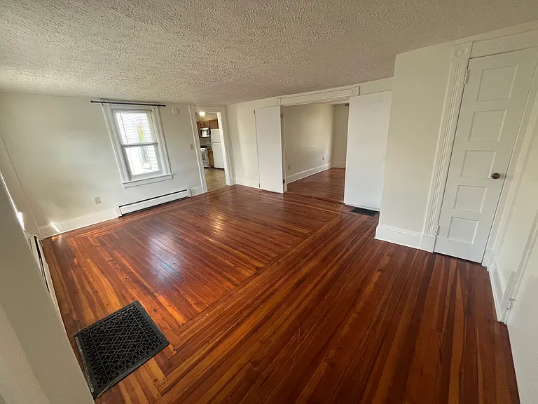 704 Enfield St #A — Photo 6