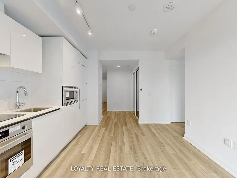 230 Simcoe St #2713 — Photo 22
