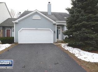 4342 Larkspur Ln, Lake In The Hills, IL 60156