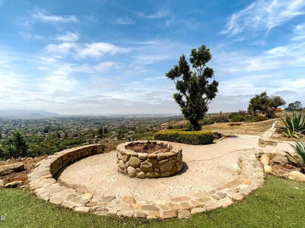 55 Santa Cruz Way, Camarillo, CA 93010