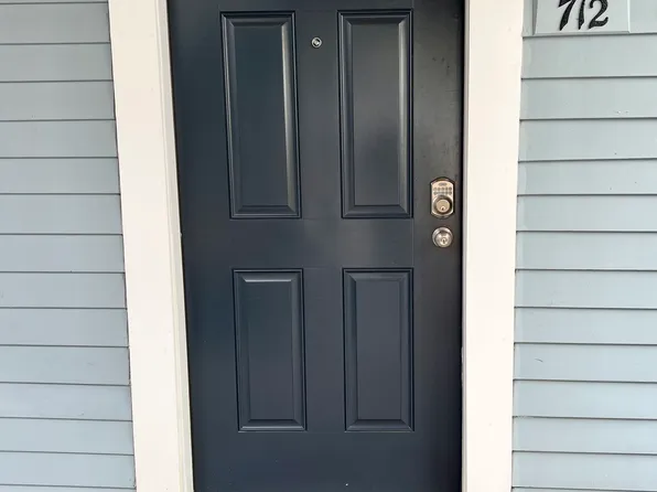 712 Old Pond Lane #712, Norwich, CT 06360