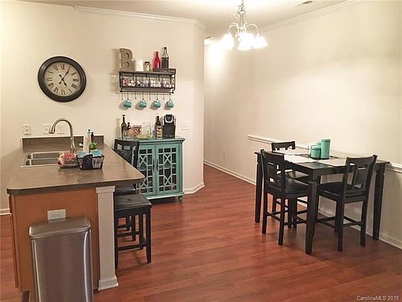 3rd image of 4316 Macey Ln