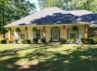 4925 Willow Chase Dr, Benton, LA 71006