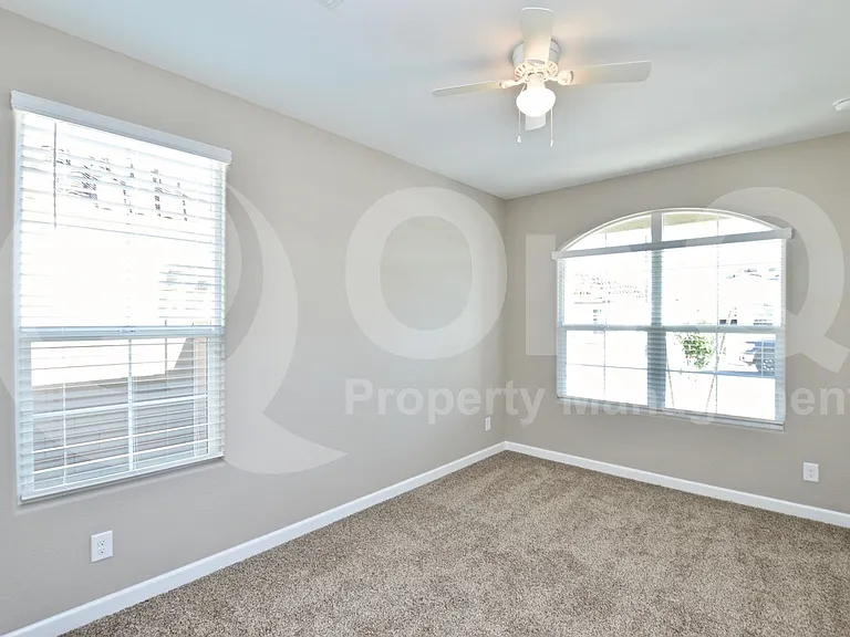 8502 W Millerton Way — Photo 10