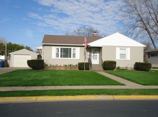 1226 4th St W, Milan, IL
