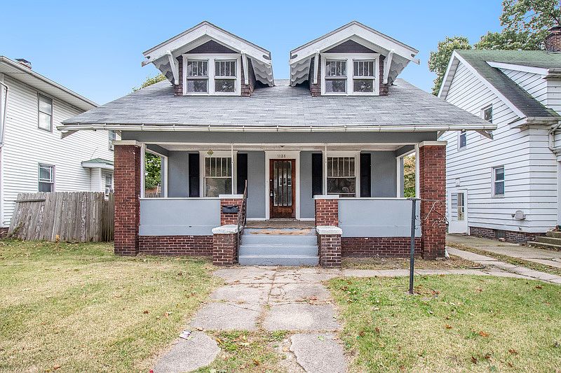 1st image of 1128 Cleveland Ave