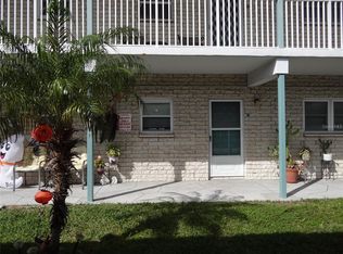 5357 81st St N APT 10, Saint Petersburg, FL 33709