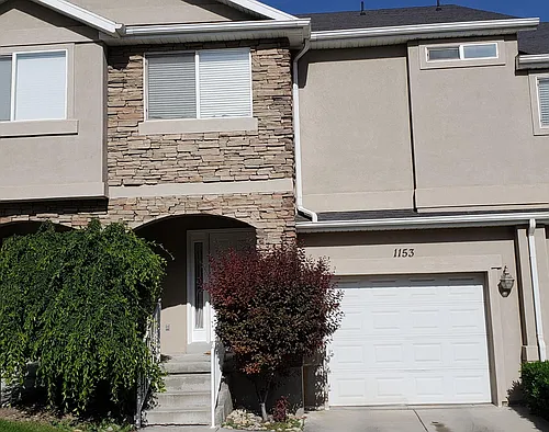1153 S 1420 E Photo 1
