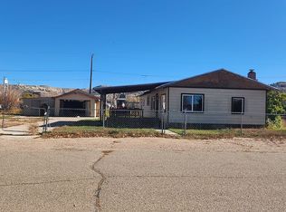 153 Labarge St, La Barge, WY 83123