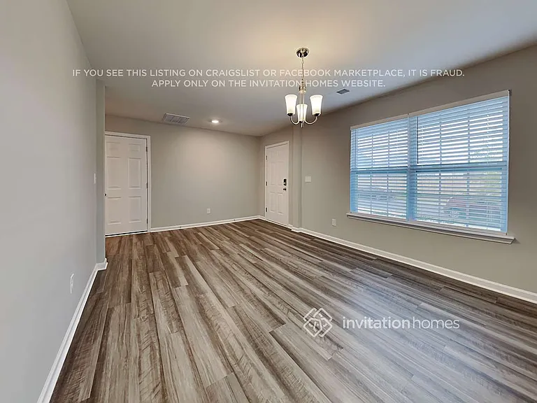 1721 Autumn Creek Ln — Photo 5
