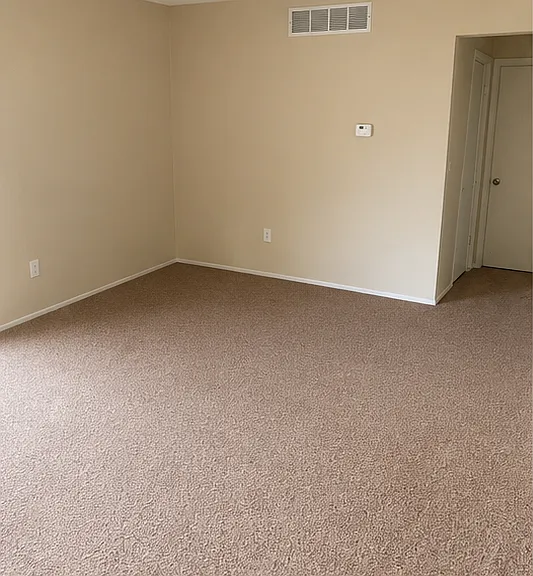 2332 Orchard Crest St — Photo 4