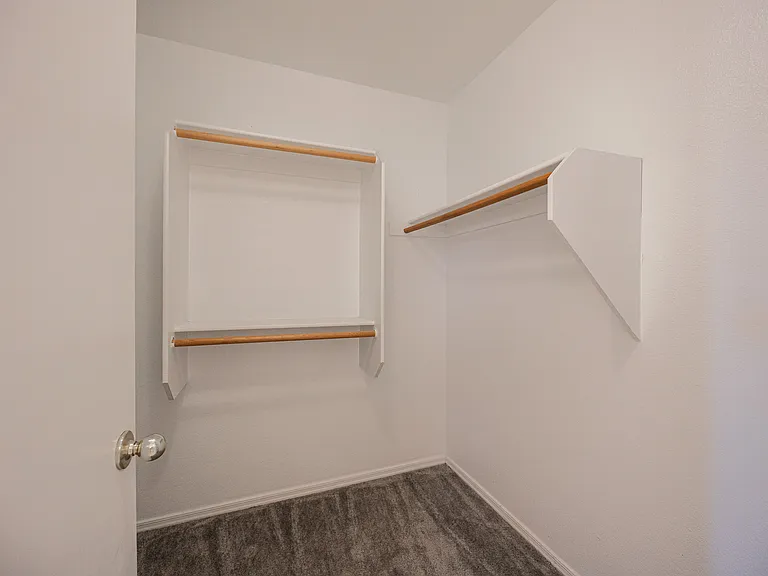 13344 W Desert Ln — Photo 16