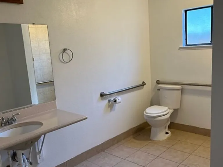 2427 Cherrywood Ct — Photo 9