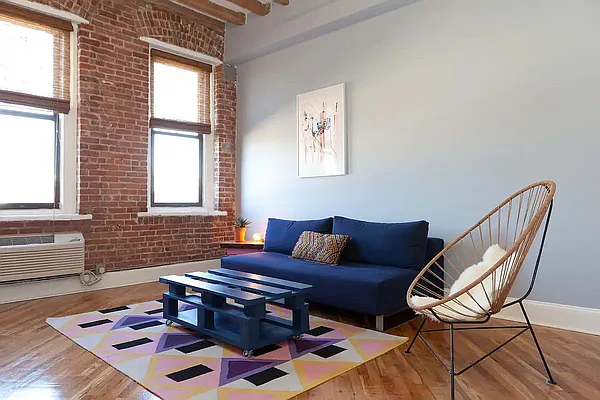 Rented by Dream Space Realty | media 13