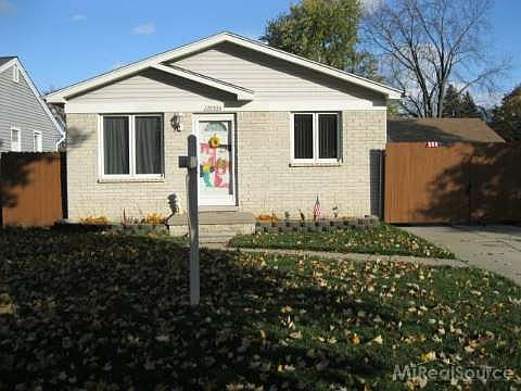 1st image of 28556 Wexford Dr