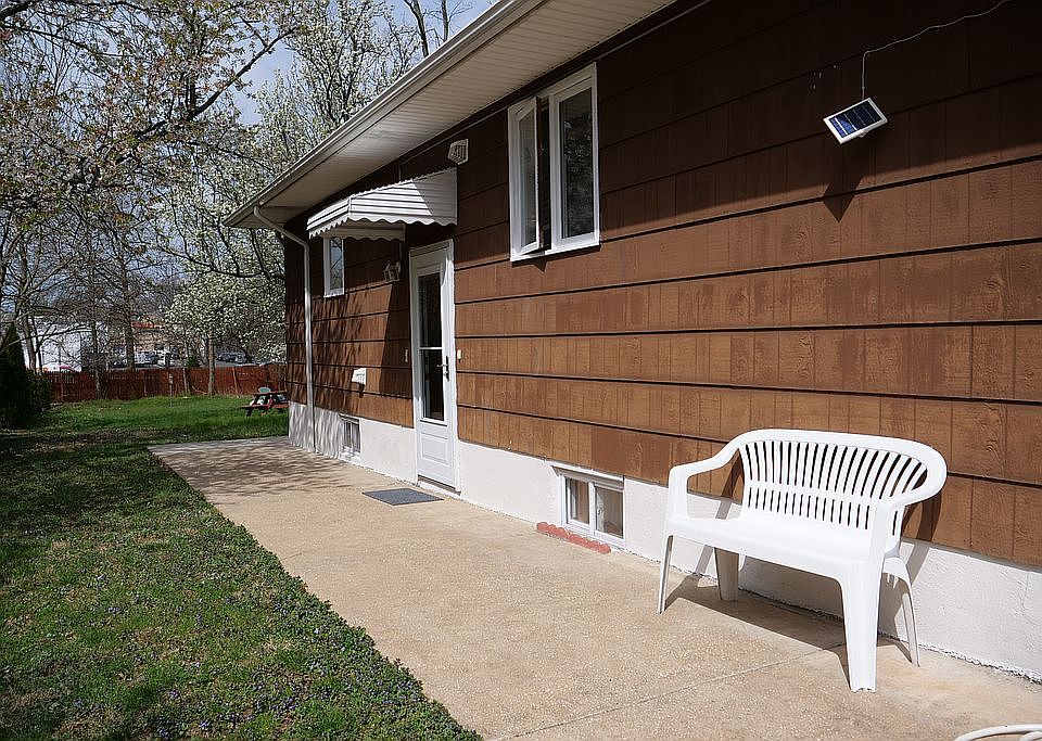 12 Holly Rd, Iselin, NJ 08830 Zillow