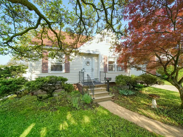 183 N Charles St, Adrian, MI 49221