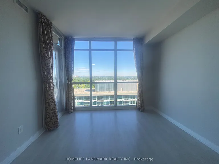 19 Singer Ct #Penthouse 11 — Photo 5