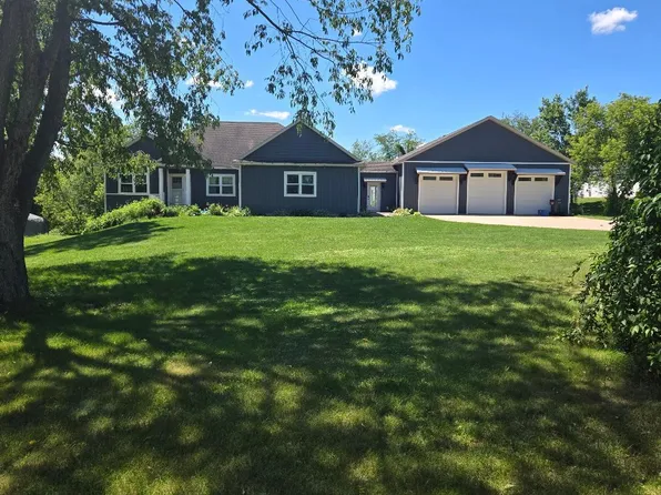 884 Stoney Hill Ct, Wayland, MI 49348