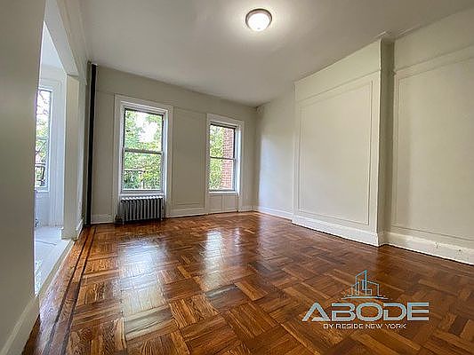 1st image of 182 Vernon Ave #4