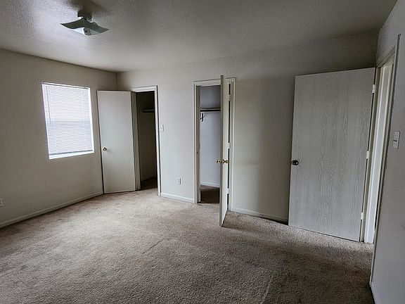 4th image of 2810 Cantabrian Dr APT B
