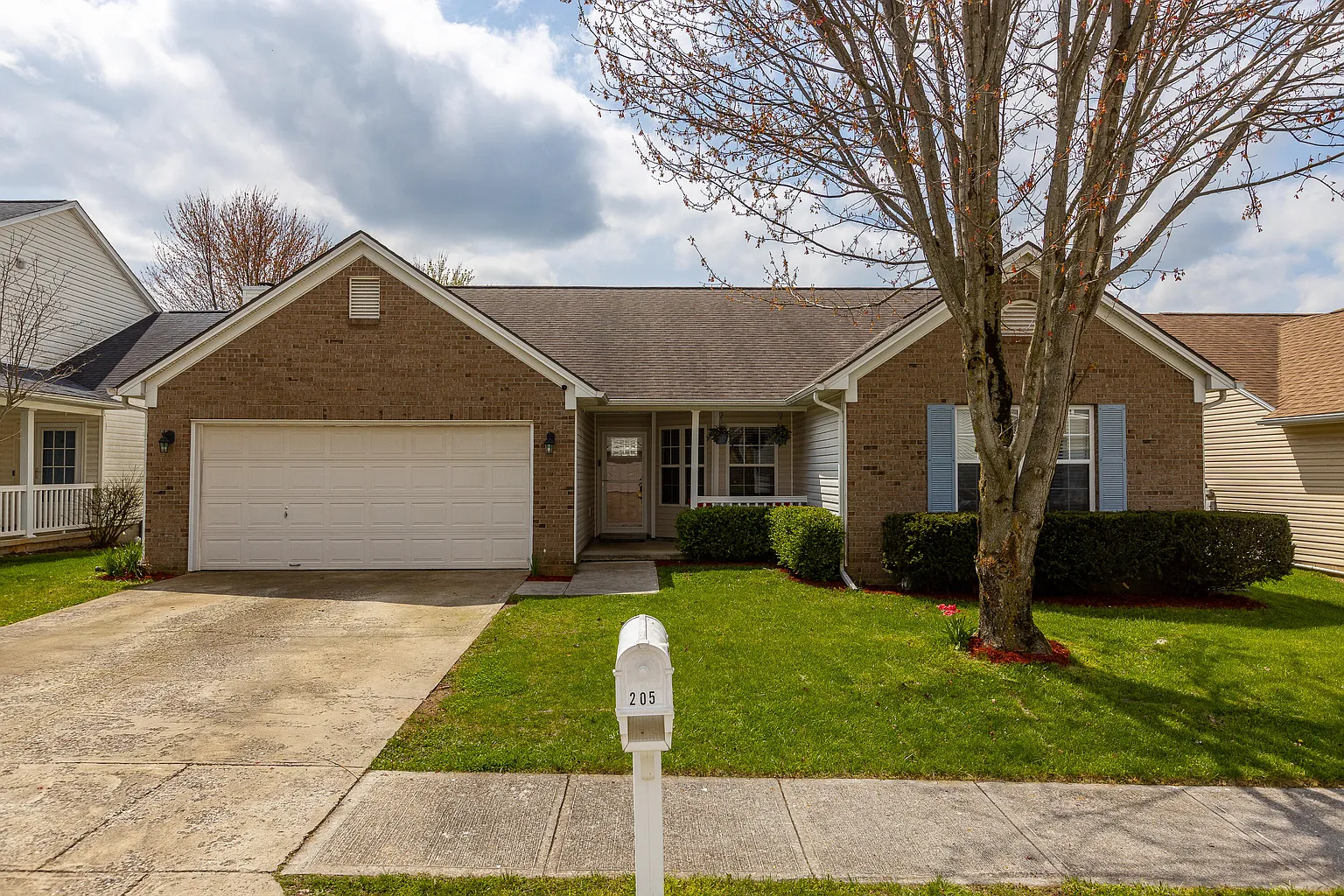 205 Rabbit Run Rd photo 1
