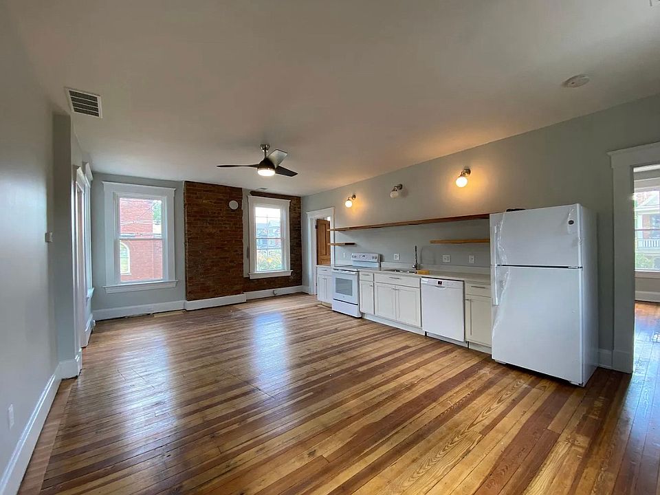 1st image of 1400 Chase Ave #2