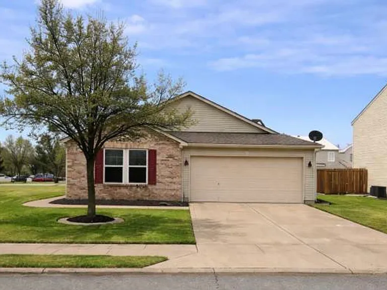 10056 Clear Creek Cir — Photo 11