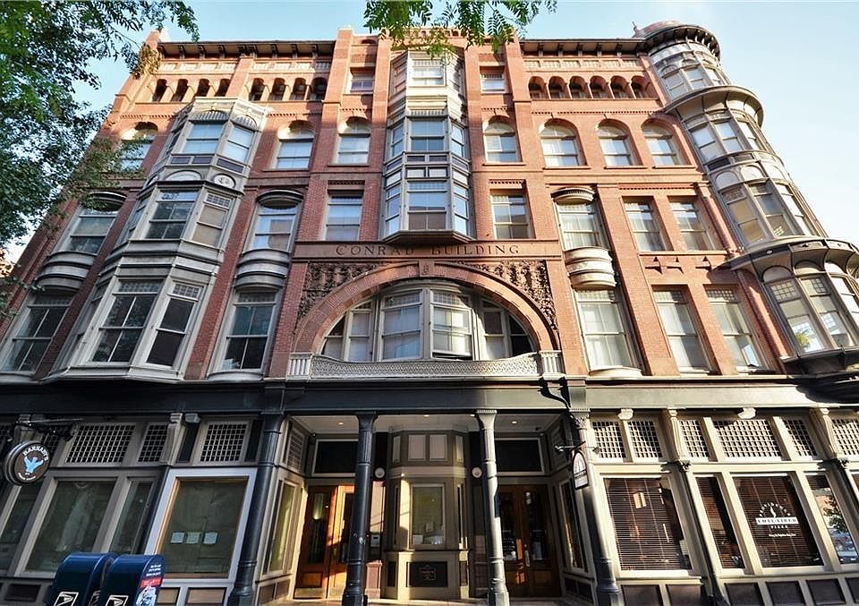 1st image of 385 Westminster St APT 4E