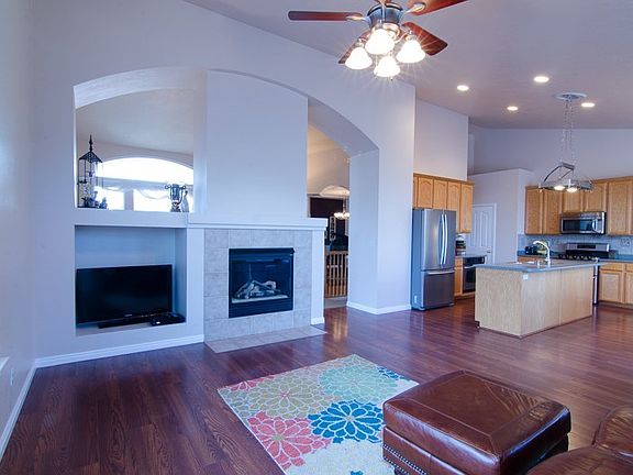 5th image of 4908 W Woodridge Dr