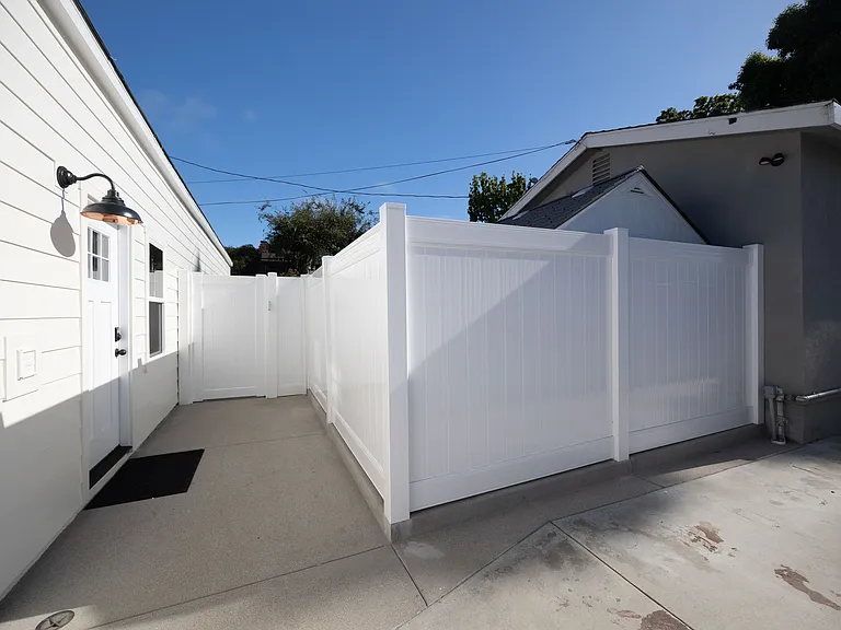 726 Lomita St #A — Photo 15