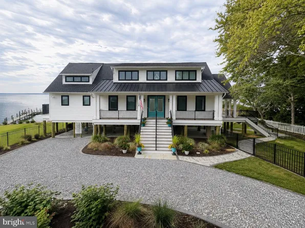 712 Bay Dr, Stevensville, MD 21666