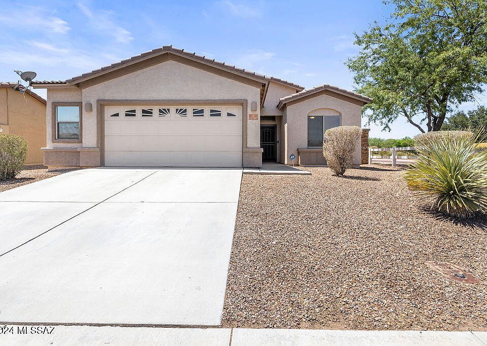 1st image of 12707 N Crooked Willow Dr