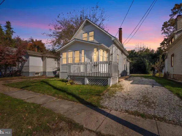 21 Holly Rd, Clementon, NJ 08021