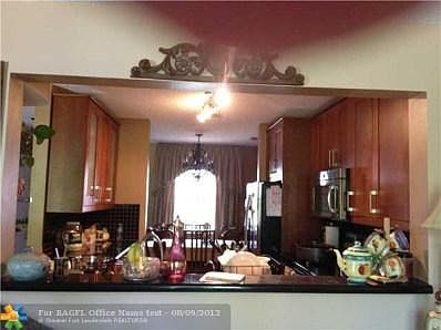 3rd image of 8423 NW 40th Ct