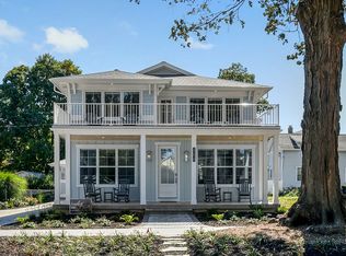 106 Erie St, South Haven, MI 49090